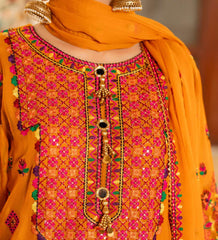 Sunara Amber – Embroidered Lawn Suit with Chiffon Dupatta