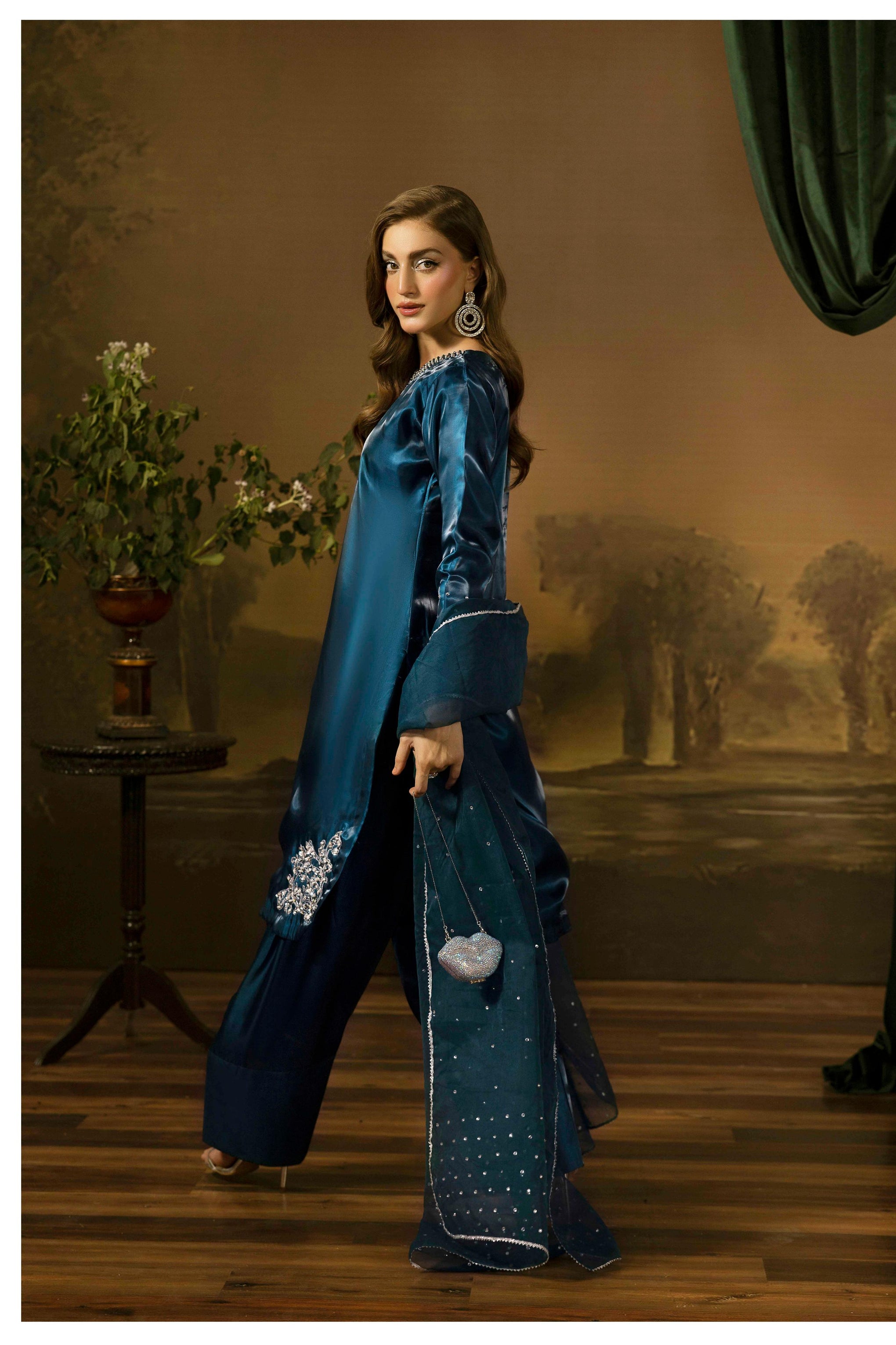 Allys Silk VX-102