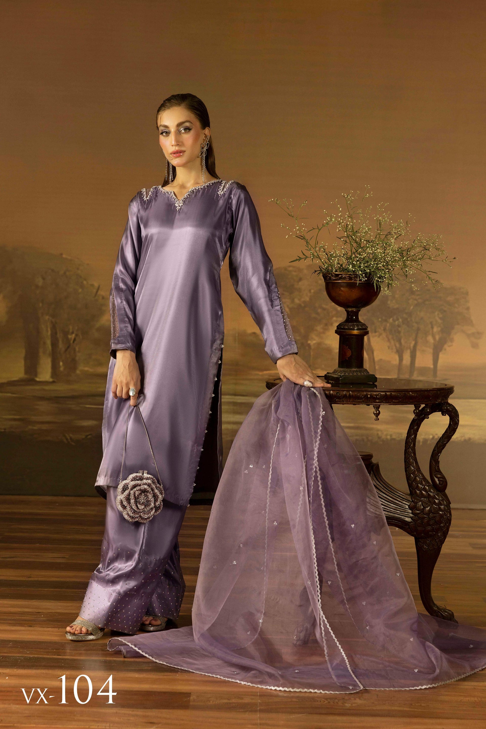 Allys Silk VX-104