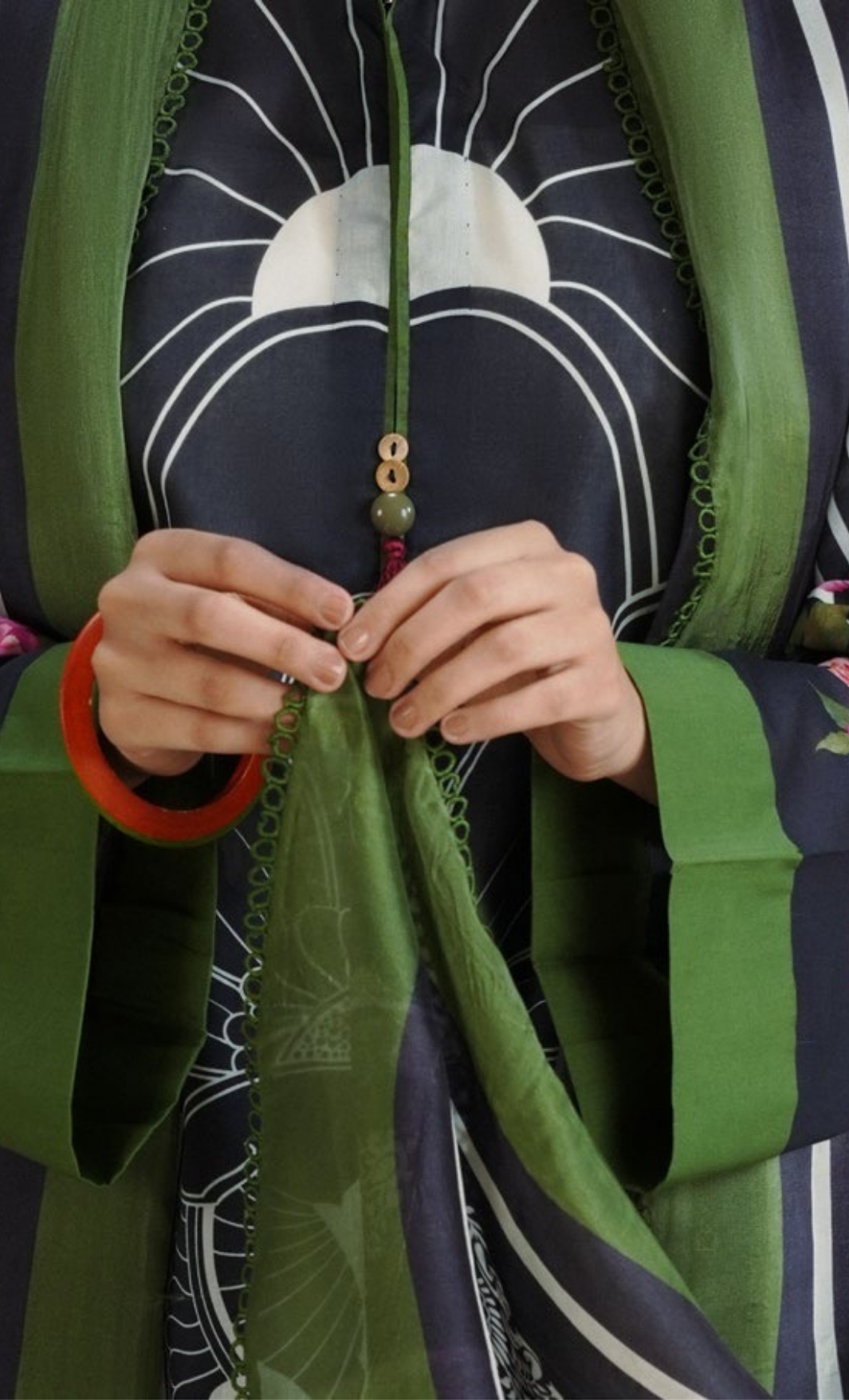 RAYA-10B – Midnight Blue Art Nouveau Printed Lawn Suit