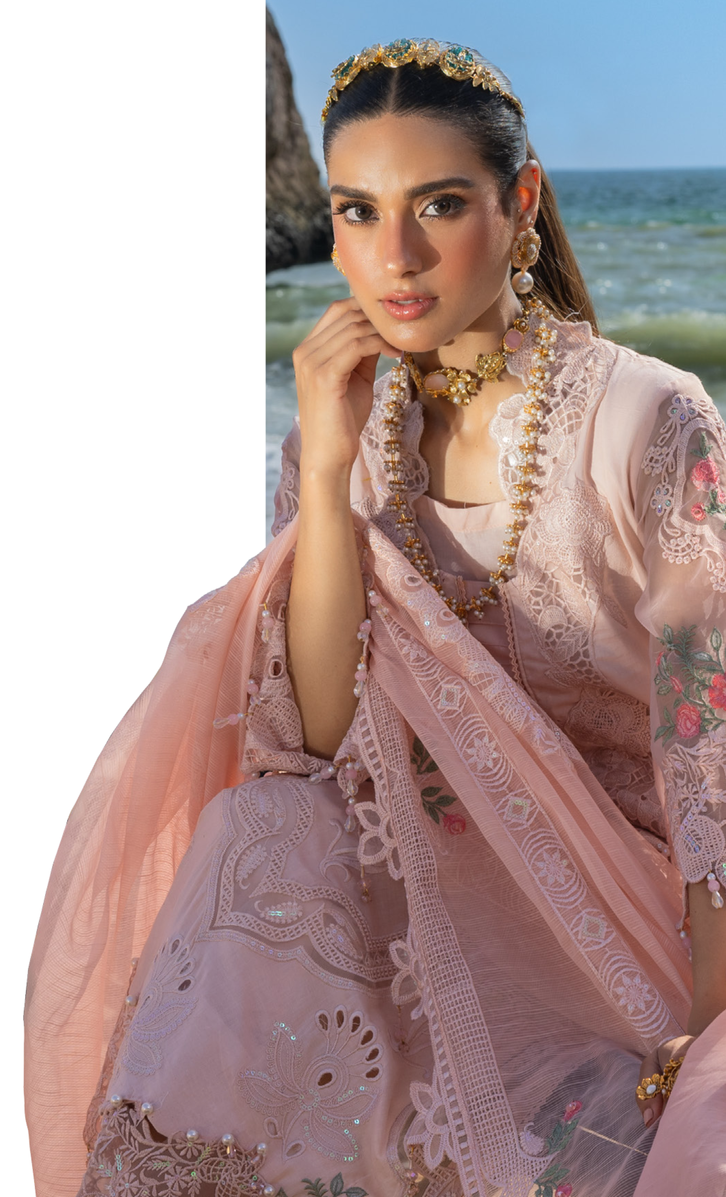 Blush Pink Embroidered Luxury Lawn Suit with Floral Dupatta