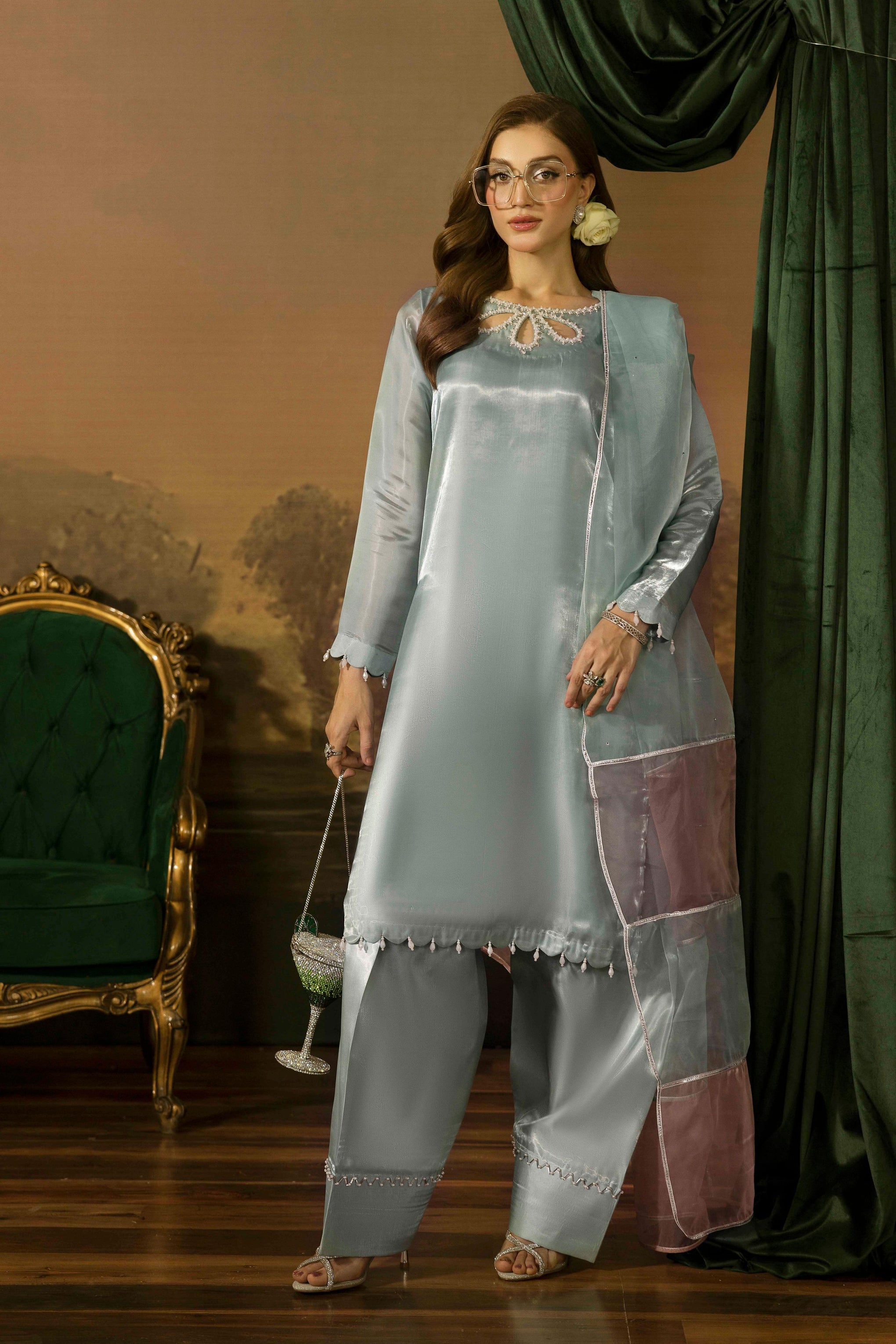 Allys Silk VX-105