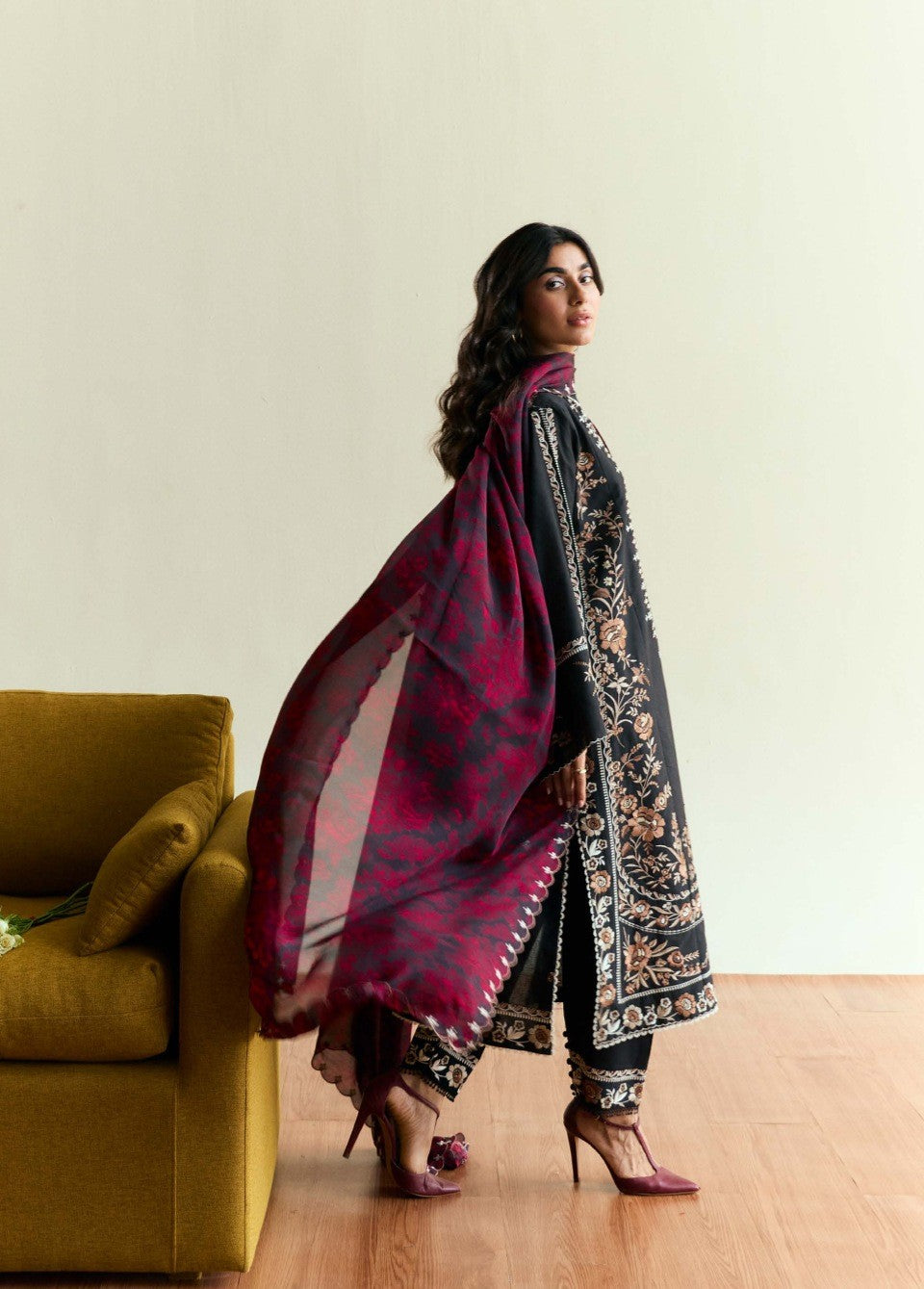 Coco Eid VELOUR-D2