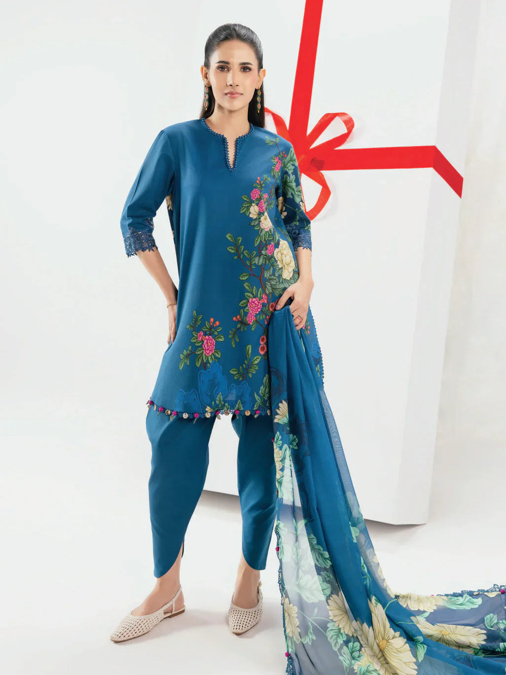 Maria.B. M.Basics 12A – Printed Lawn Suit with Silk Dupatta