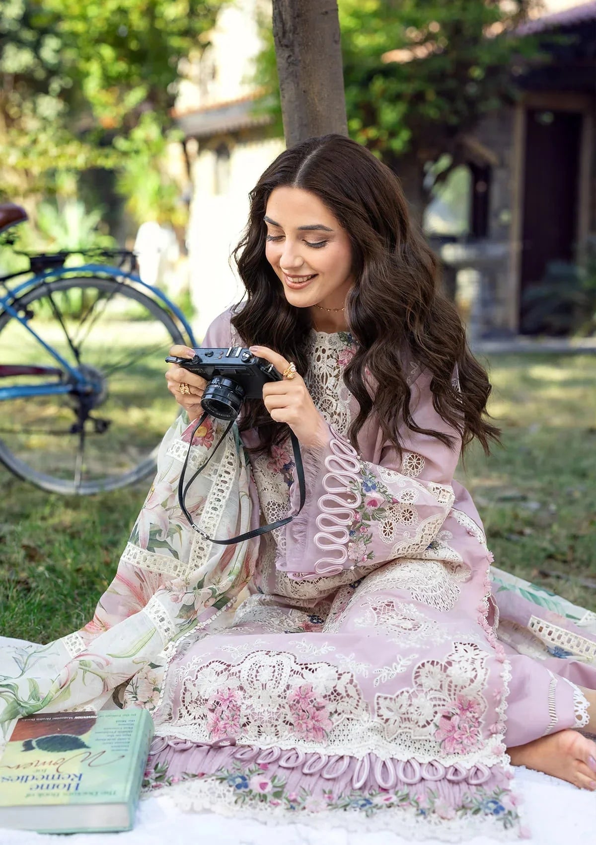 Elaf Premium Embroidered Luxury Lawn 3Pc Suit ELY-01A MAISON PINK