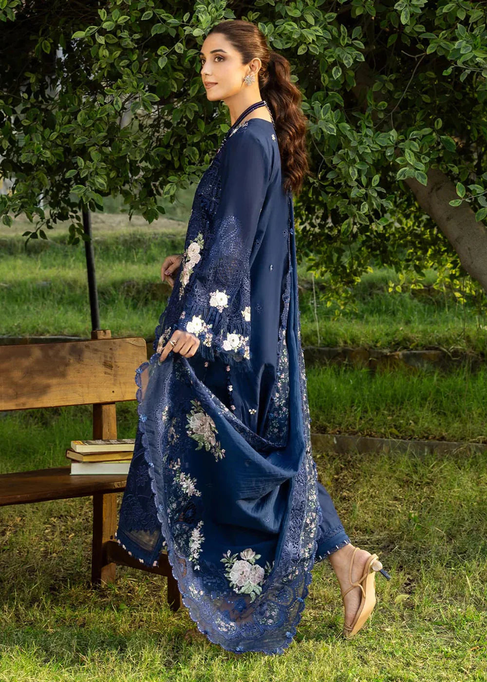 Elaf Premium Embroidered Luxury Lawn 3Pc Suit ELY-4B BLUE BELLE