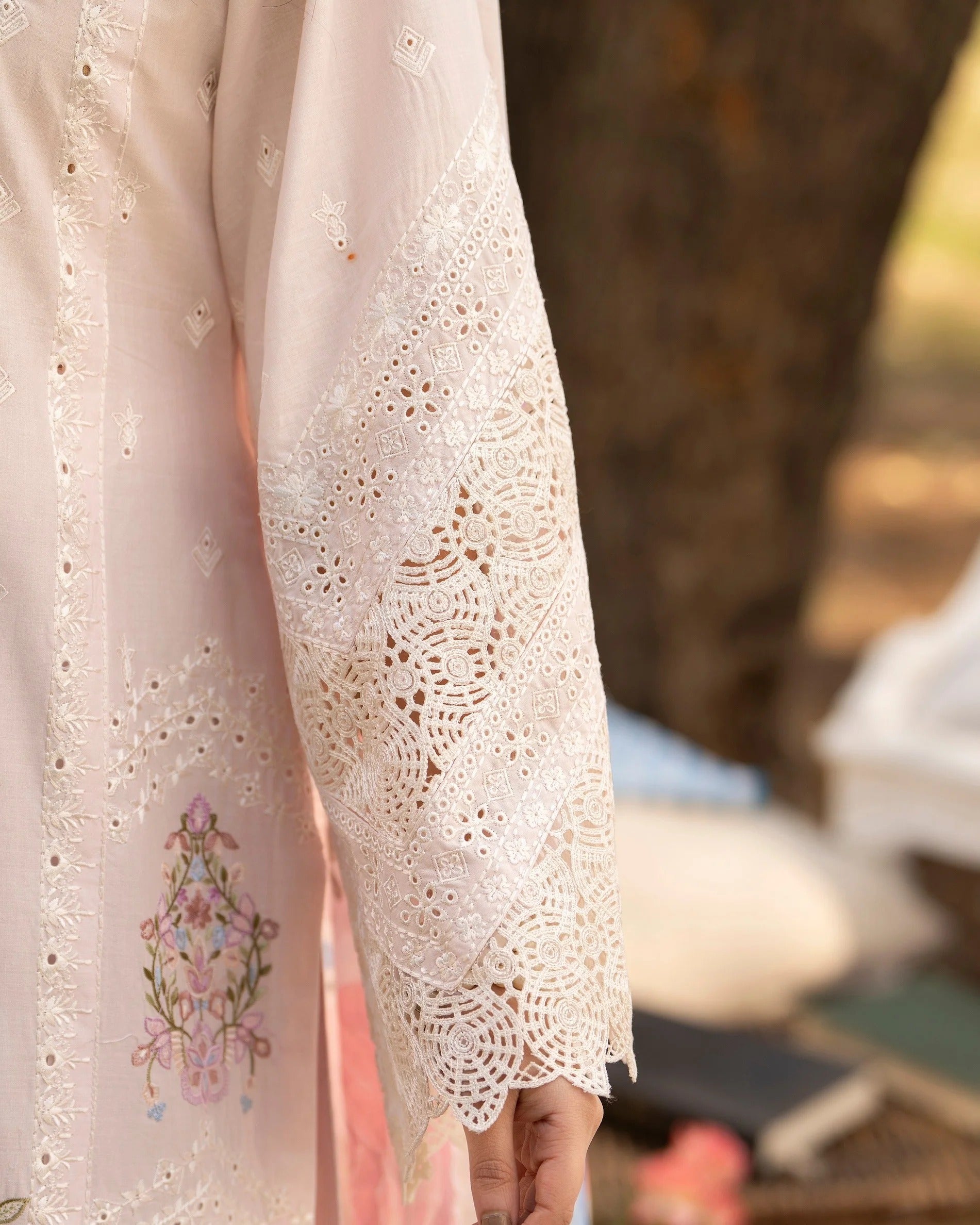 PASTEL PINK