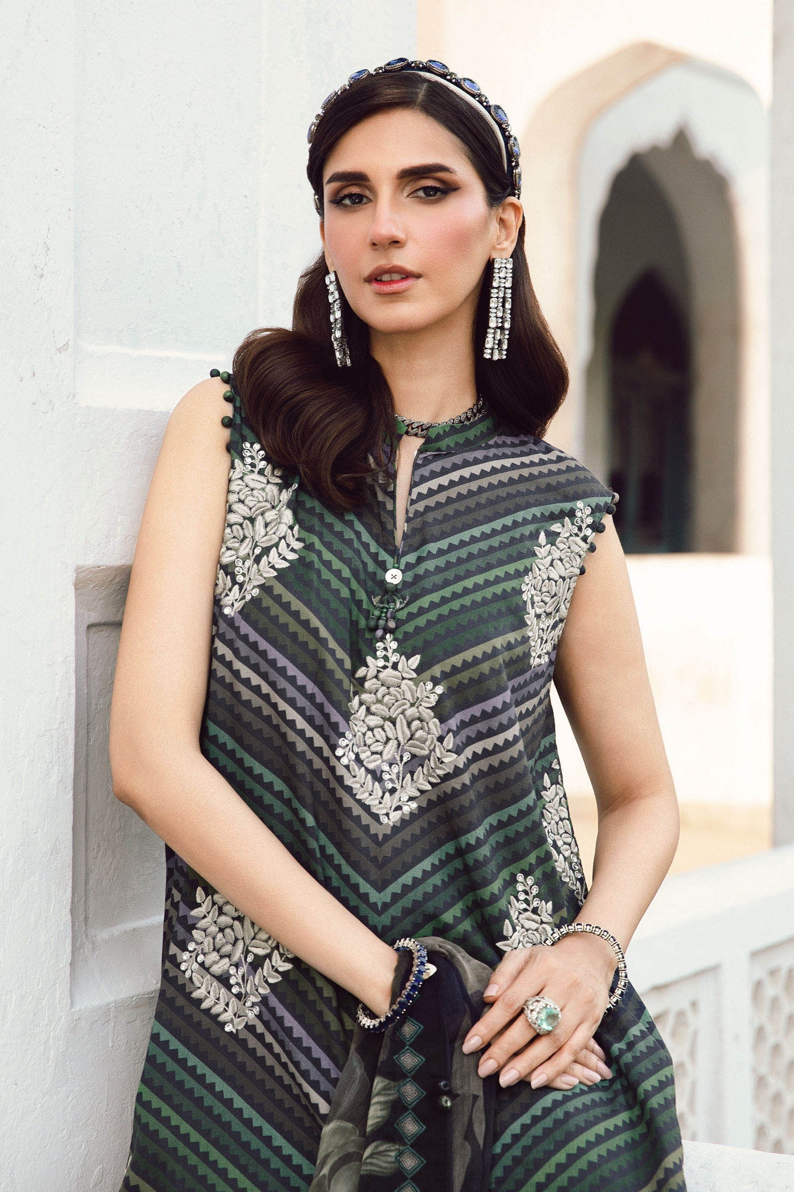 MARIA B Mprints Fall Winter Collection 2025 | MPT-2705-A