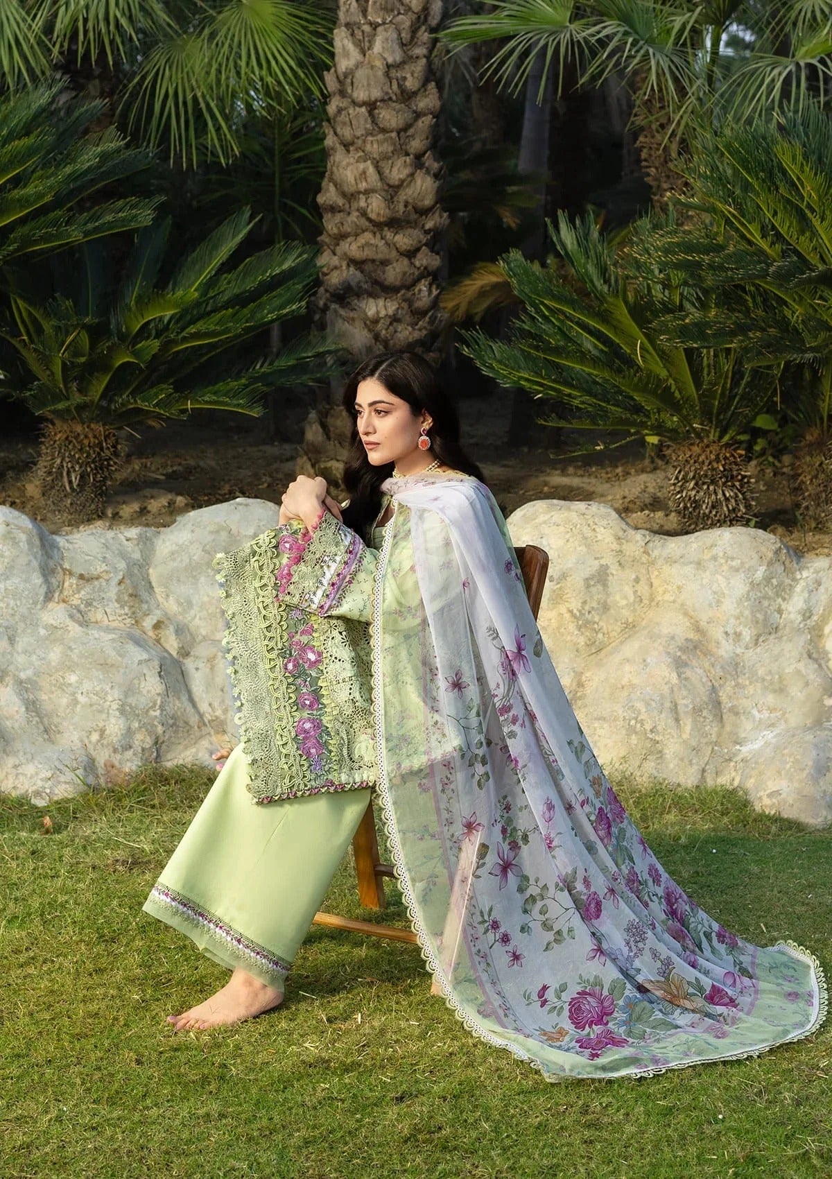 Elaf Premium Print Chikankari Lawn Unstitched 3PC Suit – ERC-2A Hina