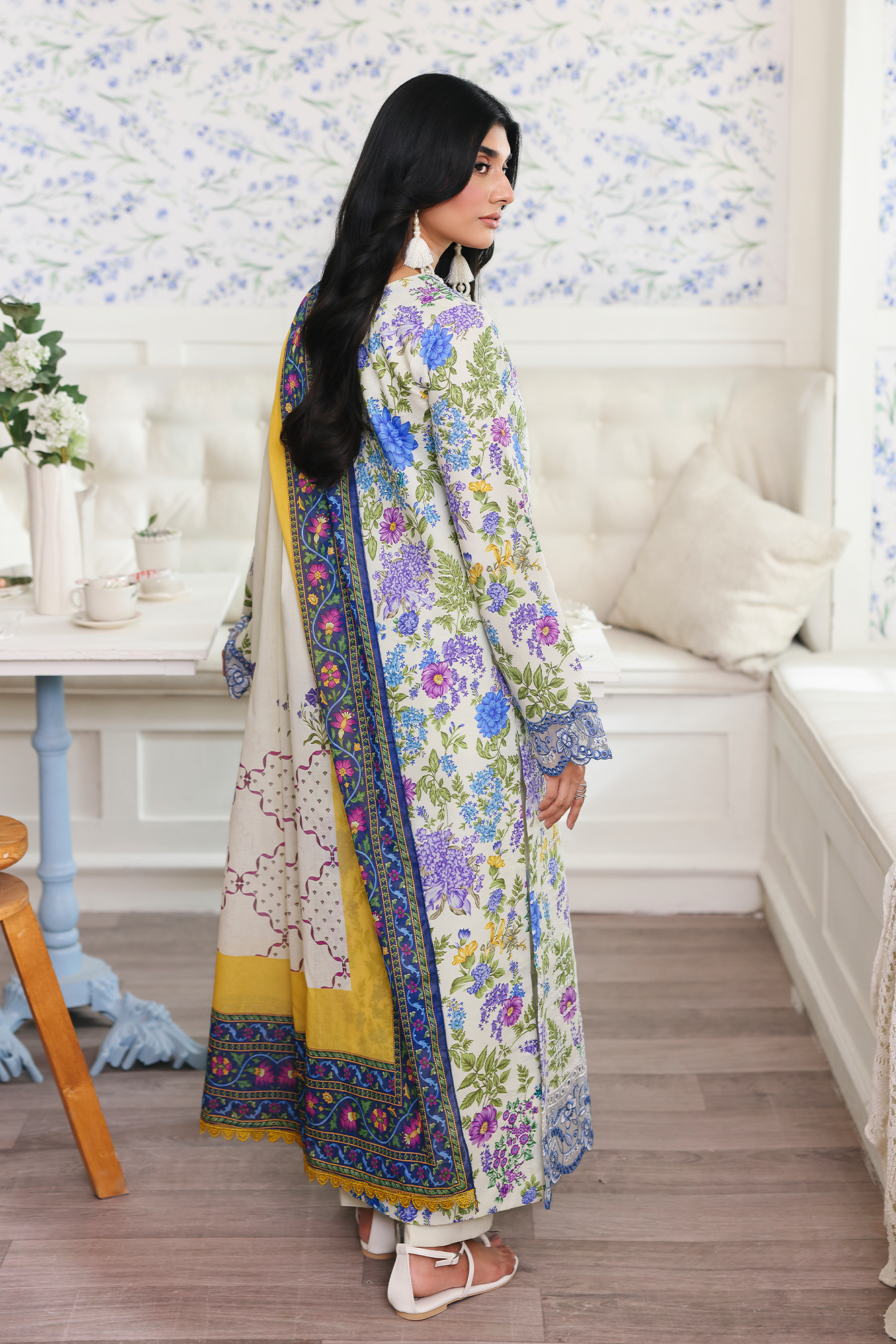 Nissa Floral Symphony 02