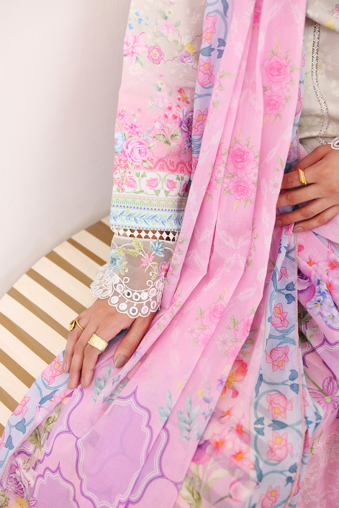 Nissa Floral Symphony 08